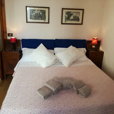 Pietrarosa Apartman *